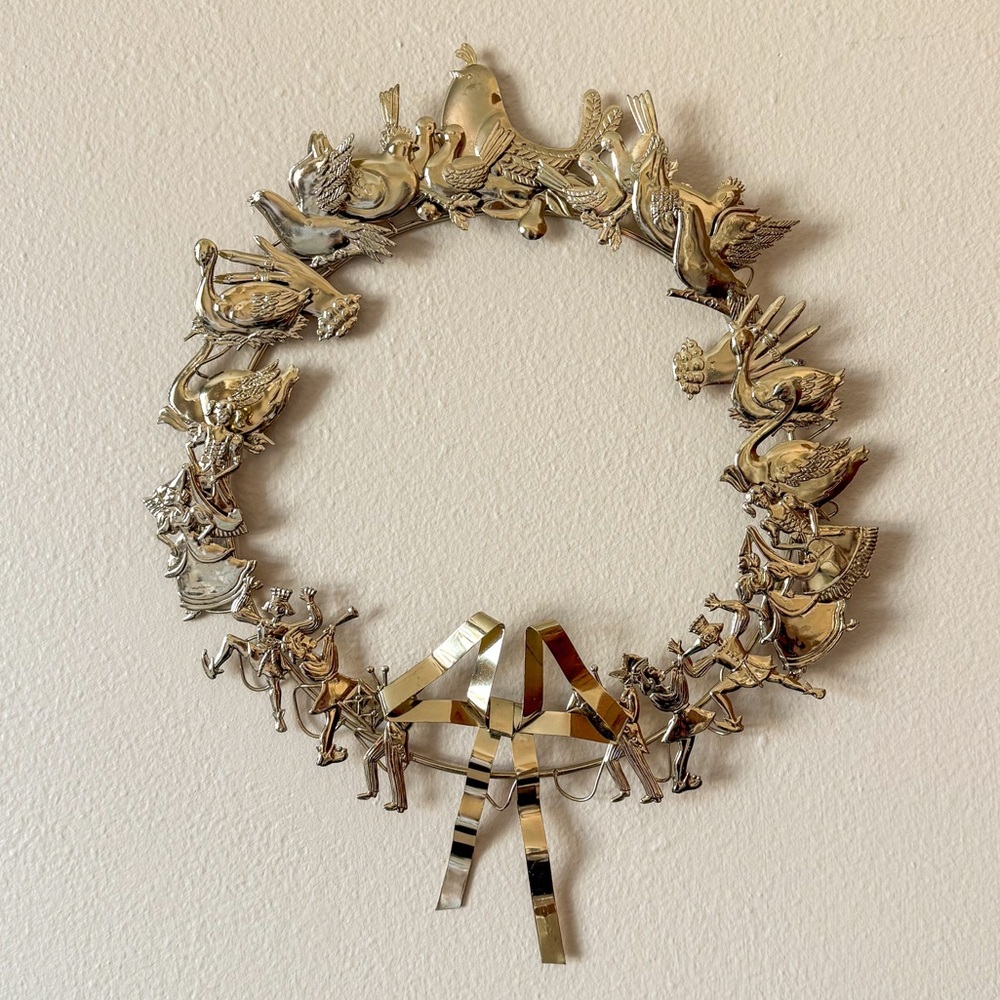 Vintage Dresden 12 Days of Christmas Metal Wreath